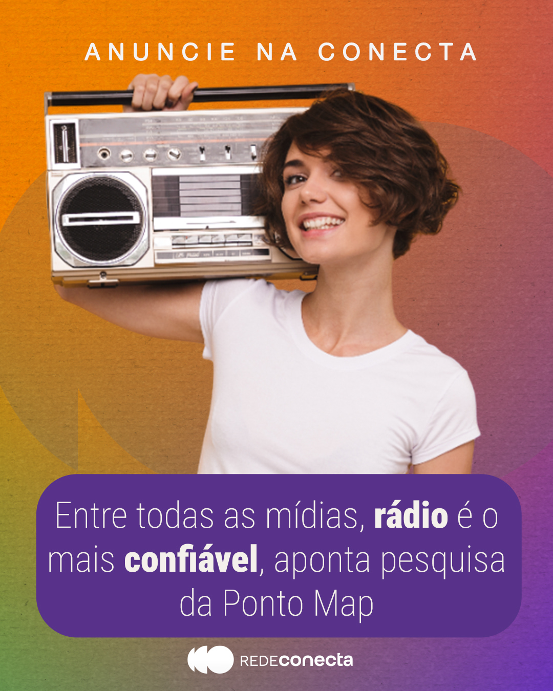O rádio é a mídia mais confiável de todas! 📻
 
De acordo com um estudo da Ponto Map, o rádio se destaca como a mídia mais confiável, alcançando 81% de credibilidade. Em contraste, as redes sociais, apesar de serem o meio com o maior número de usuários, figuram apenas na 15ª posição nesse ranking de confiança.
 
Para empresas que visam construir credibilidade junto à audiência jovem, é importante notar que a Geração Z valoriza, em primeiro lugar, a confiabilidade das fontes (49%). Em seguida, a qualidade do conteúdo (38%) e a clareza das informações (36%) também se mostram fatores importantes para esse público.
 
Fonte: Valor Econômico
 
#ConectaFM #Rádio #Mídia #Empresas #Confiabilidade