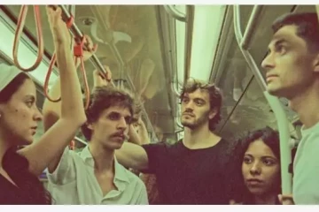 O vão entre o trem e a plataforma - Companhia dos Solilóquios