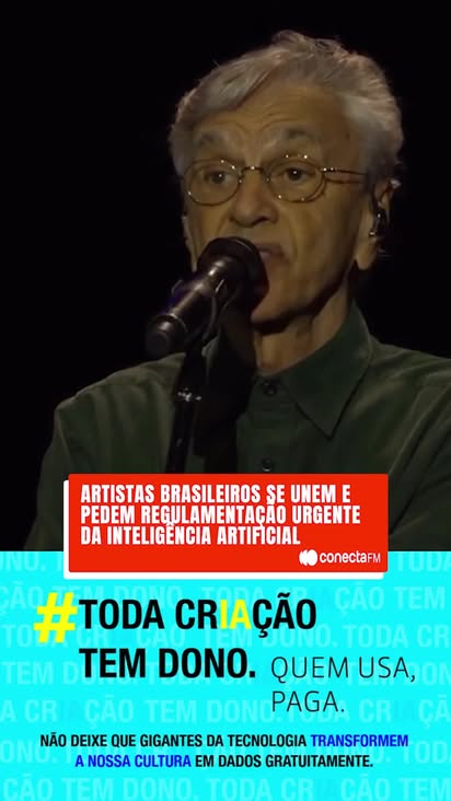 Caetano Veloso, Marisa Monte, Marina Sena e outros gigantes da nossa música se uniram em uma causa urgente: a campanha "Toda criação tem dono. Quem usa, paga".

O objetivo? Garantir regulamentação, transparência e remuneração justa no uso de Inteligência Artificial! ✊

A tecnologia pode ser aliada, mas não pode se apropriar de obras autorais sem autorização e pagamento. Como disse Caetano, "É urgente garantir condições éticas para o uso da inteligência artificial no Brasil."

E Marisa Monte resume o essencial: "Com uma regulamentação justa, criatividade e tecnologia podem caminhar juntas."

A campanha defende que plataformas de IA sejam transparentes sobre o uso de obras protegidas em seus treinamentos e que paguem por essas licenças. É sobre valorizar a cultura e a economia criativa do Brasil! 🇧🇷

📹: Reprodução

#conectafm #cantores #brasil #inteligenciaartificial #ia