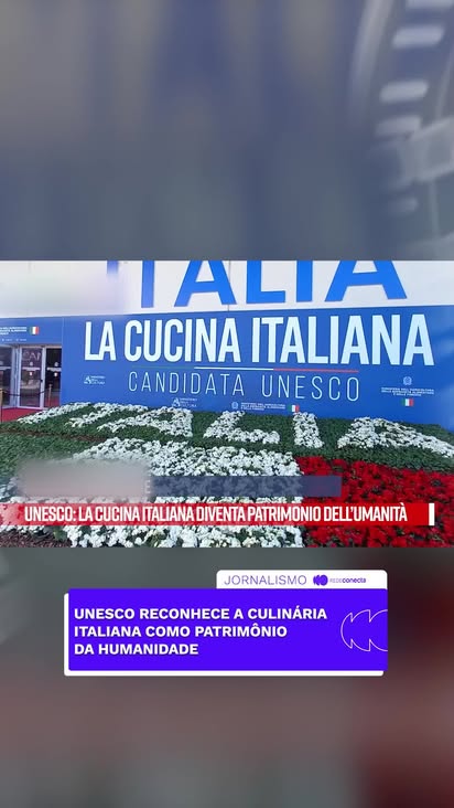 📰 REDAÇÃO CONECTA 📰

O modo italiano de cultivar, preparar e celebrar a comida foi reconhecido como um tesouro global! Pela primeira vez na história, a UNESCO concede o título a uma culinária nacional em sua totalidade, e não apenas a uma receita ou região específica. 🍝

Este é o resultado de três anos de campanha e um reconhecimento que vai além do sabor. A UNESCO destacou que a culinária italiana é:

❤️ Fusão Cultural: Envolve atividade comunitária e senso de pertencimento.

🗣️ Expressão de Amor: É uma forma de cuidar de si, do outro e redescobrir raízes.

🌍 História Viva: Ajuda a salvaguardar a língua, os gestos e as memórias compartilhadas.

📲 Confira o vídeo para saber mais informações e siga a FM Conecta para se manter por dentro do mundo das notícias!

#conectafm #redaçãoconecta #noticia #unesco #italia #culinaria #gastronomia