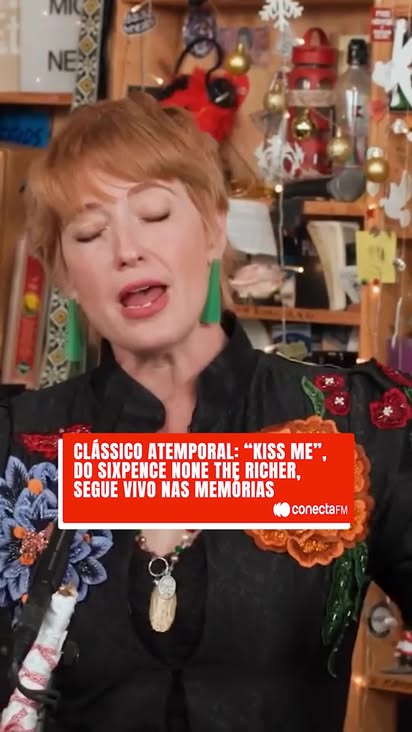 Um ícone dos anos 90 nunca perde o brilho. ✨🌿

O Sixpence None The Richer levou a energia única de "Kiss Me" para o cenário mais charmoso do mundo: o Tiny Desk. Simples, acústico e perfeito para quem ama uma trilha sonora nostálgica.

A prova viva de que o que é bom, atravessa gerações sem esforço. 🎧🕯️

📹: Reprodução

#conectafm #tinydesk #sixpencenonethericher
